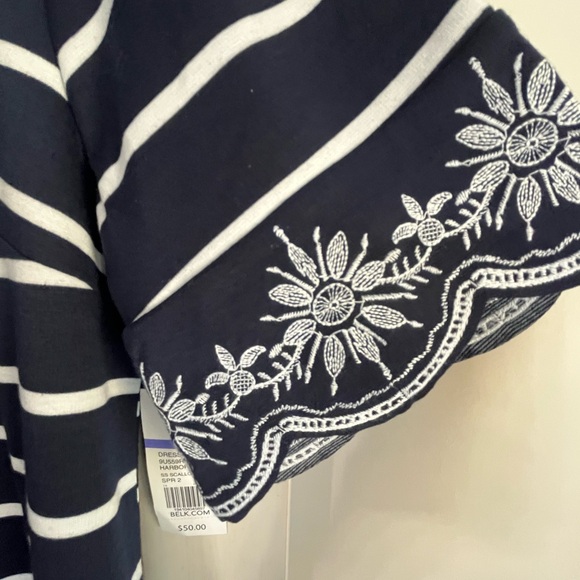 Petite Medium. Kim Rogers Navy & White Striped Embroidered Scallop Sleeves. - Picture 3 of 7